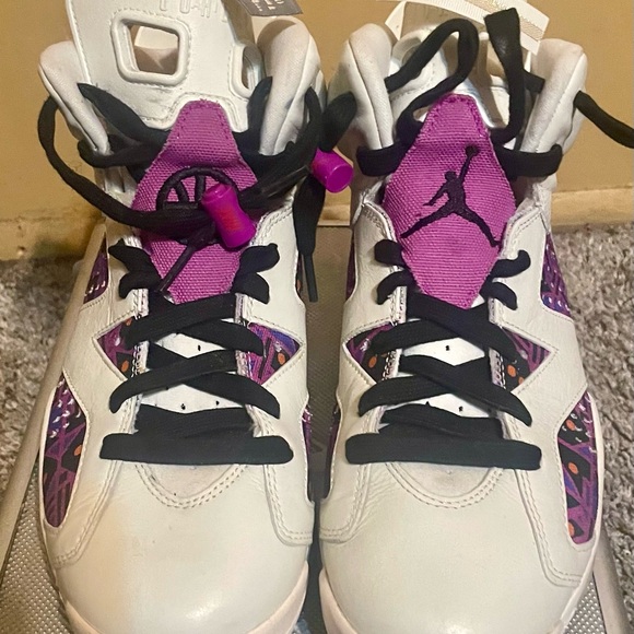 Air Jordan 6 Quai size 9 no box 9.5/10 send offers - Picture 1 of 11